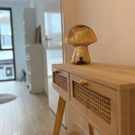 Apartament Azelie , Cozy Et Moderne, Compans-caffarelli